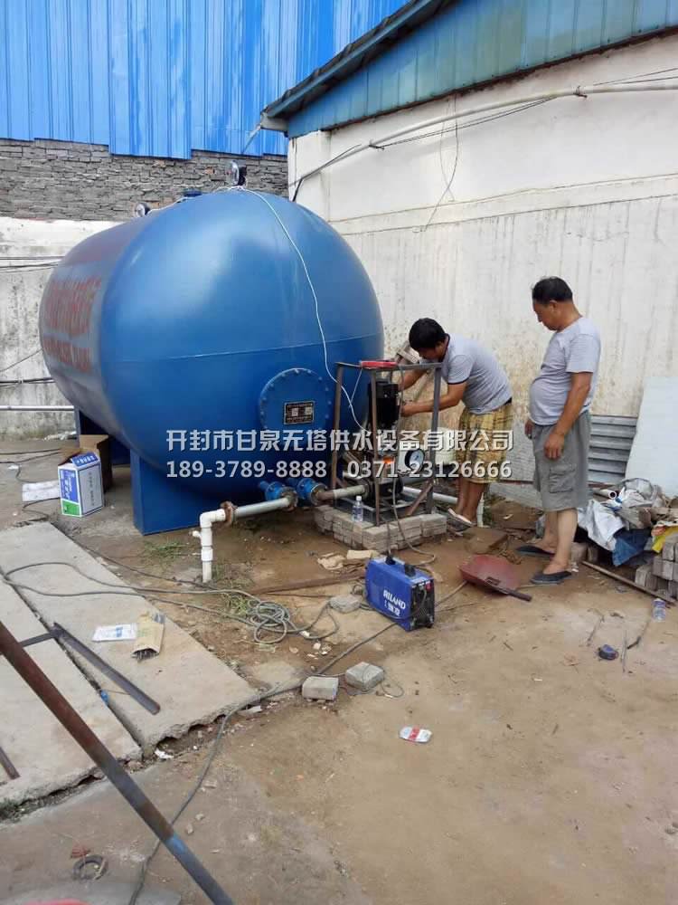 全自動(dòng)無塔供水器